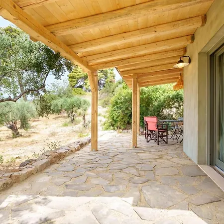 Willa Koukounari At Chionata Atsoupades