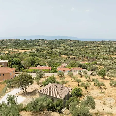 Koukounari At Chionata *