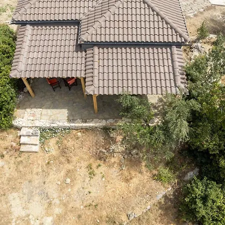 Villa Koukounari At Chionata *